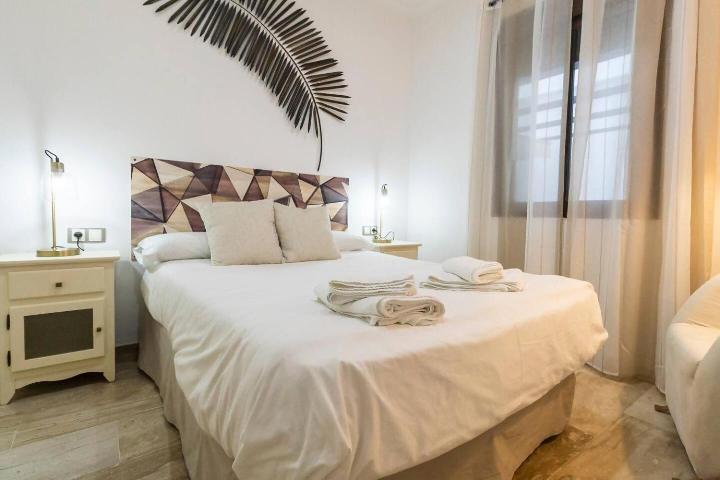Sh Pilucas Home Moderno Apartamento Con Patio Cádiz Kültér fotó